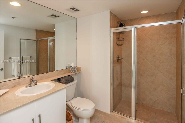 Building Photo - 325 S Biscayne Blvd