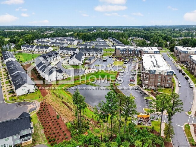 Building Photo - 1209 Alston Rdg Ct