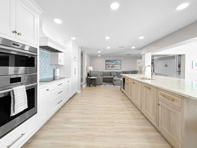 Building Photo - Luxury Waterfront Living in St. Pete Beach with Private Pool & Spa - 4 Bed | 3 Bath