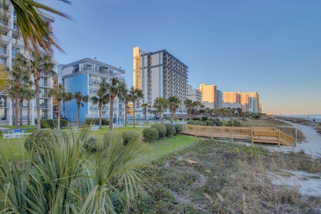 Building Photo - 2300 N Ocean Blvd