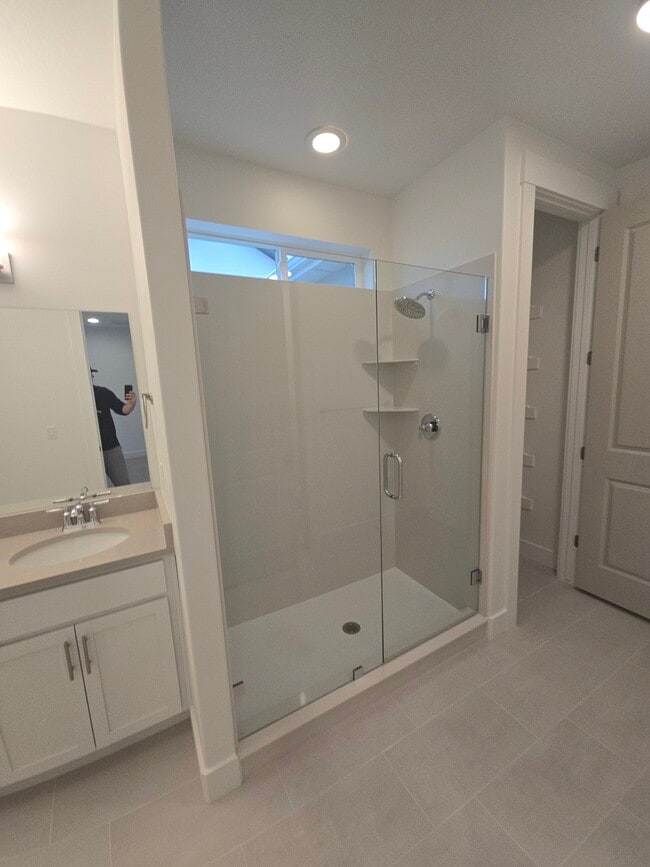 Building Photo - 2025 S 2425 W