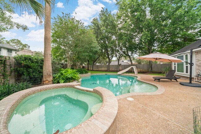 Building Photo - 22406 Kendall Shay Ct
