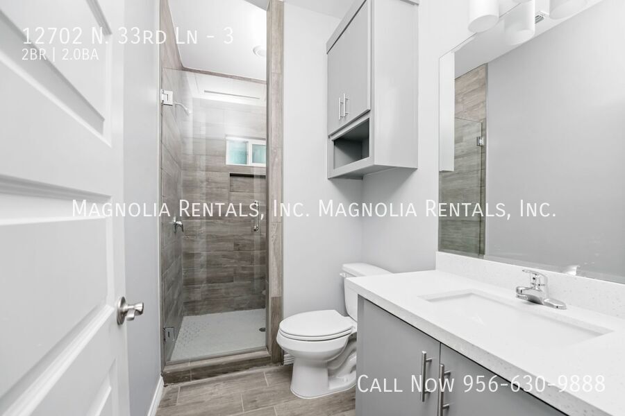 Building Photo - 12702 N 33rd Ln