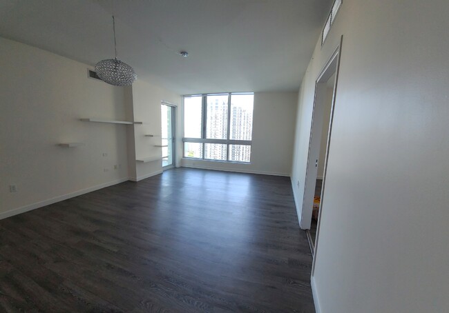 Living room - 300 S Biscayne Blvd