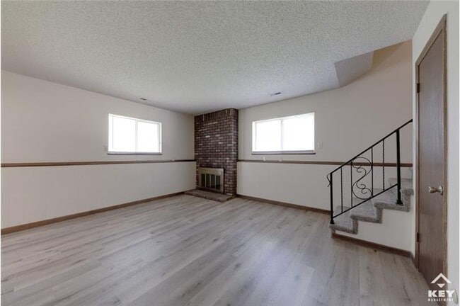 Building Photo - 1321 N Sheridan St
