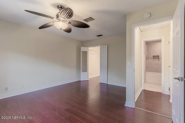 Building Photo - 1205 16th St N