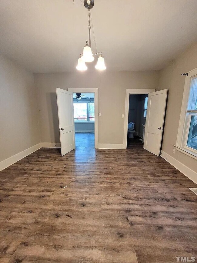 Building Photo - Gorgeous One Bedroom Home Coming soon!