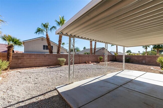 Building Photo - 3706 Lake Victoria Dr
