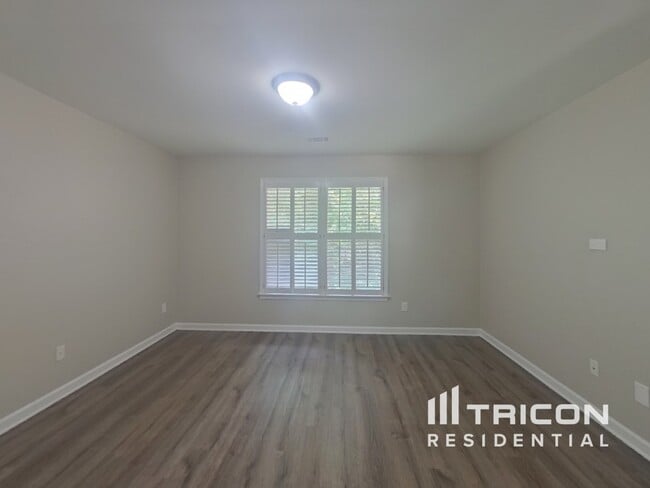 Building Photo - 1464 Hattiesburg Ct