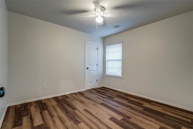 Building Photo - 12716 Heritage Oaks Dr