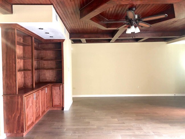 Building Photo - 7702 Springfield Ave