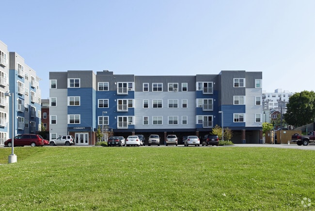 Building Photo - Pearl Place Apartments