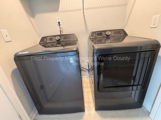 Building Photo - 410 Odham Ln