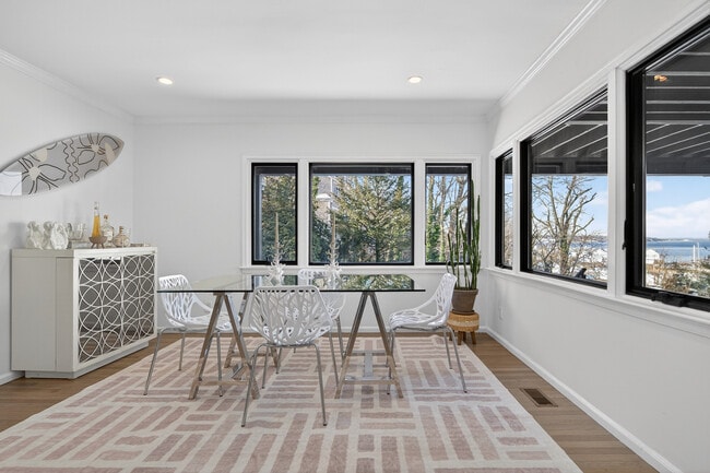 Building Photo - 2 Prospect Ave