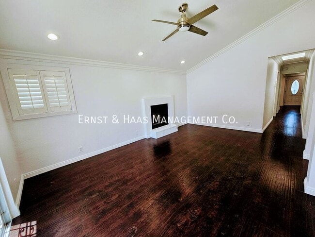 Building Photo - 5012 N Bentree Cir