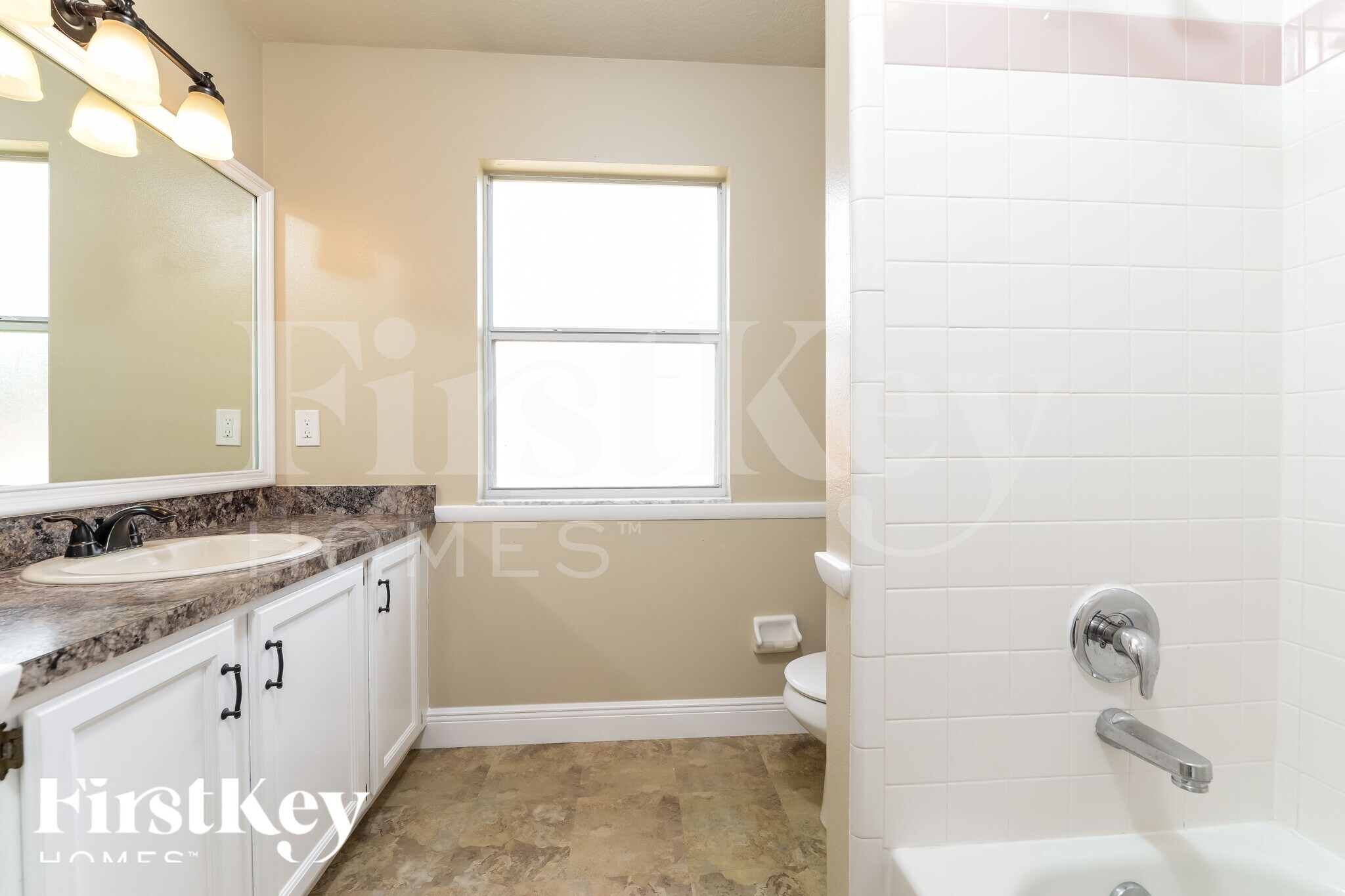 Building Photo - 870 Stone Chapel Ct