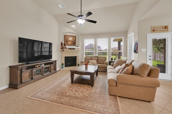 Building Photo - 18735 Waketon Dr