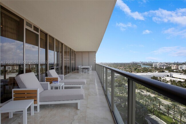 Building Photo - 9705 Collins Ave