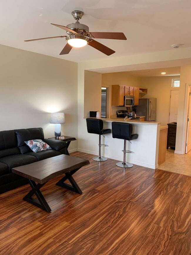 Building Photo - Welcome Home to The West Maui Breakers - furnished, 1 bed/ 1 bath condo