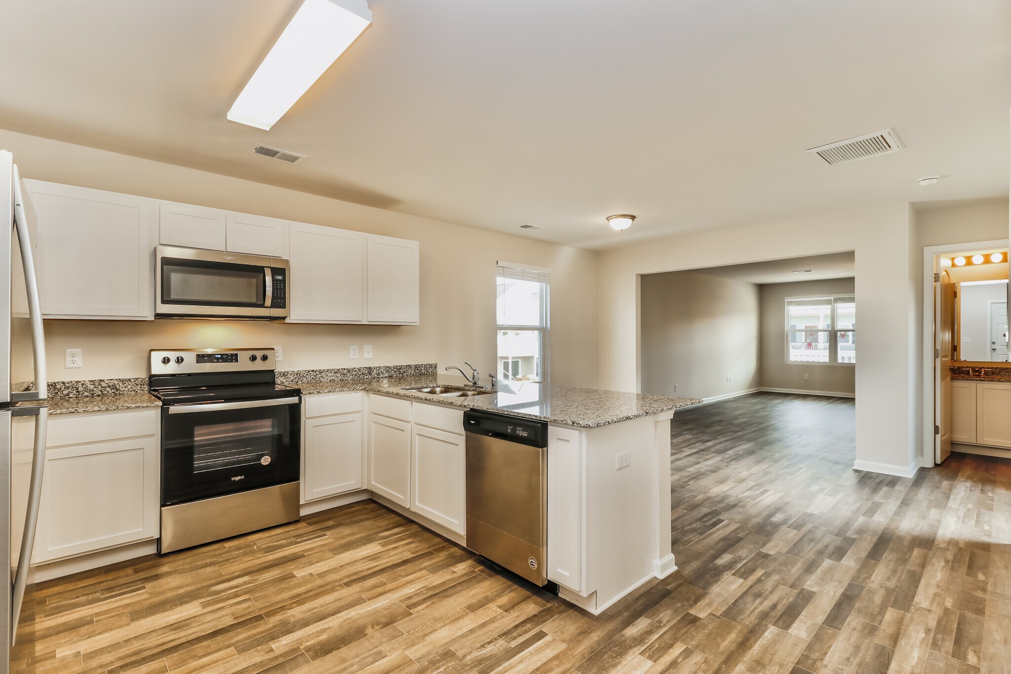 Building Photo - 2 Palmetto Breeze Cir
