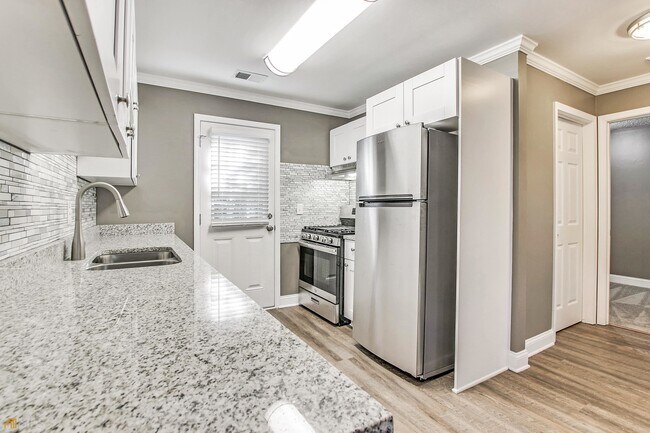 Building Photo - 8208 Connally Dr