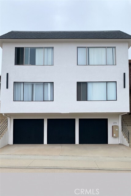 Building Photo - 2124 Hermosa Ave