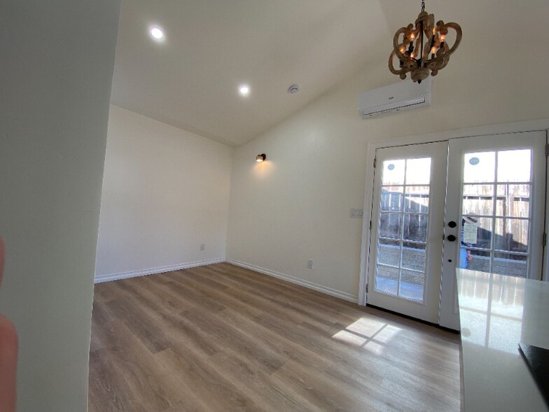 Building Photo - 3574 Trophy Dr