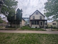 Building Photo - 642 Sherburne Ave