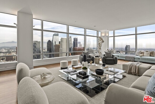 Building Photo - 900 W Olympic Blvd