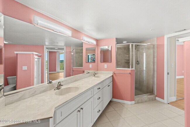 Building Photo - 800 Del Rio Way