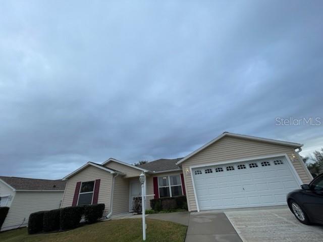 Building Photo - 1704 Lisette Way