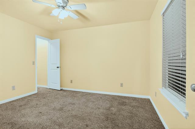 Building Photo - 1716 S Waco St