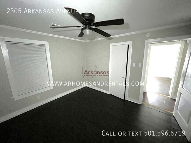Building Photo - 2305 Arkansas Ave