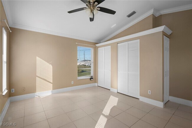 Building Photo - 2230 NW 1st Ave