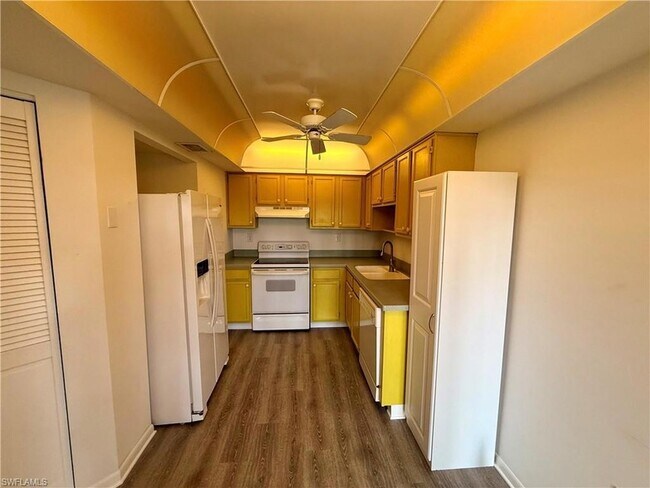 Building Photo - 1516 Mainsail Dr