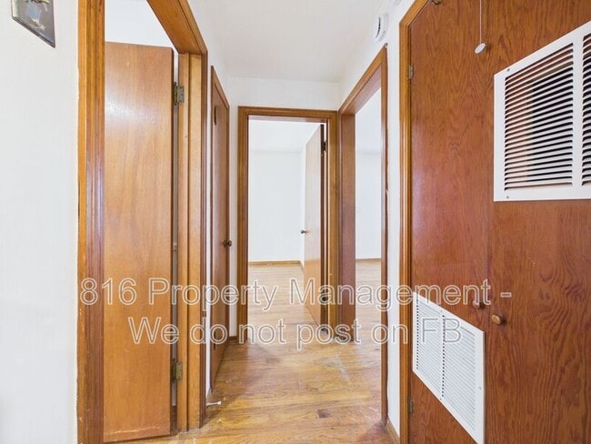 Building Photo - 11307 E 77th Terrace