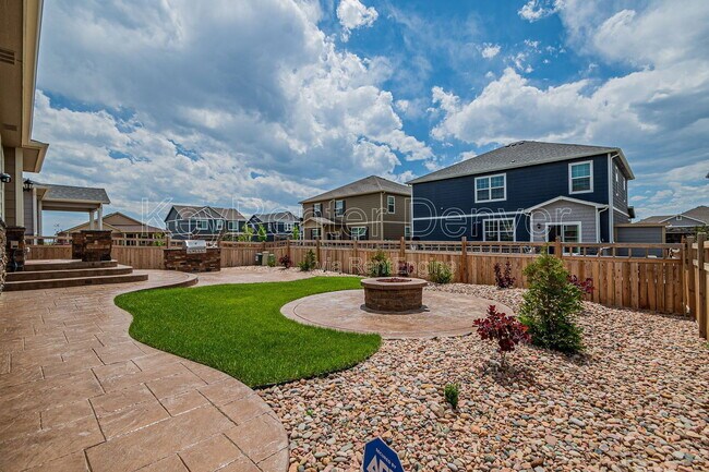 Building Photo - 6037 N Halifax Ct