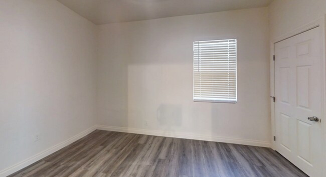 Building Photo - 663 W Sepulveda St