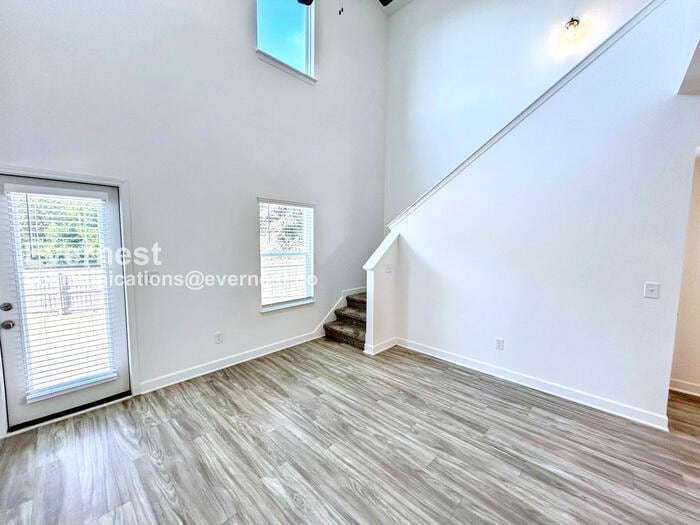 Building Photo - 799 Coopers Wy