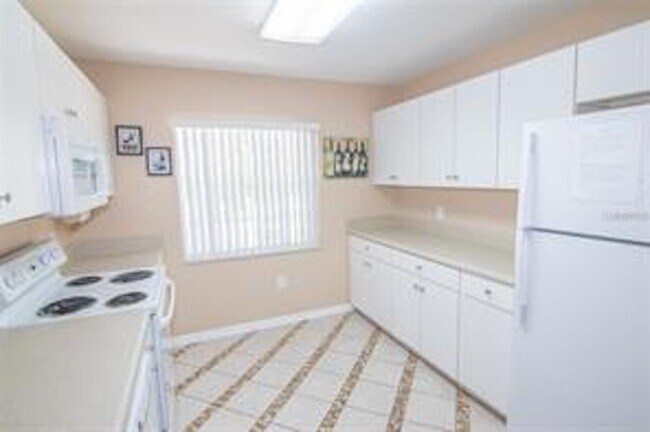 Building Photo - 315 Eagle Ridge Dr