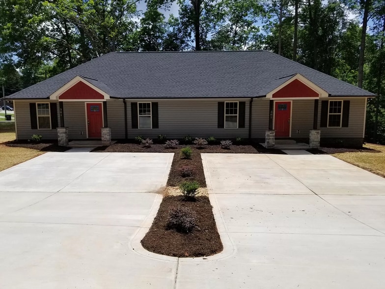 301 Rollins Street, Stanley, NC - 301 Rollins St