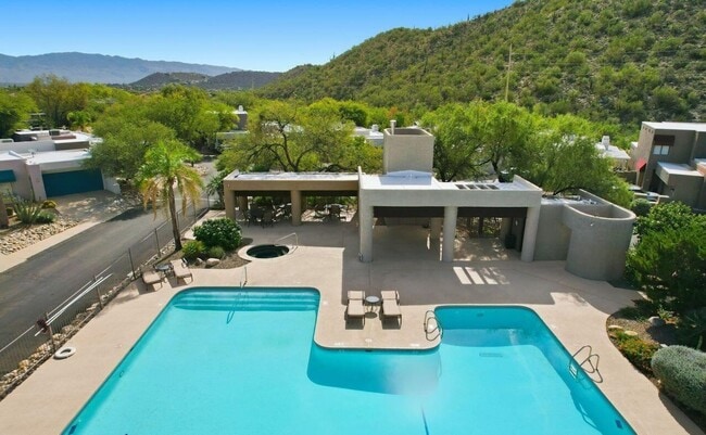 Building Photo - Attractive 3 Bed./2 Ba. Home in the Catalinas by Sabino Canyon