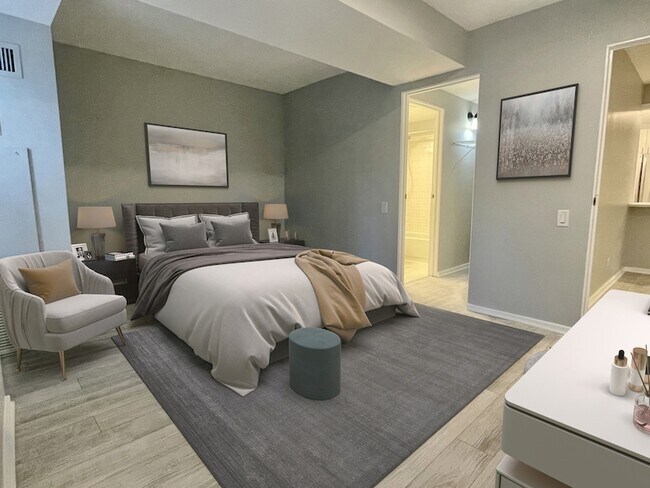 Building Photo - 40 E 9th St