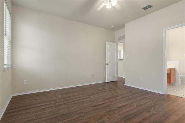 Building Photo - 9612 Anns Way