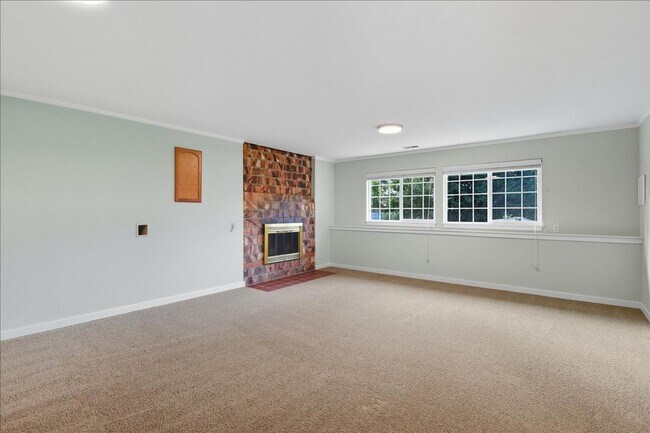 Building Photo - 4bd/2.5ba Woodinville