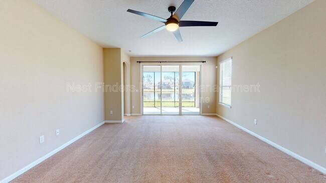 Building Photo - 15858 Lexington Park Blvd