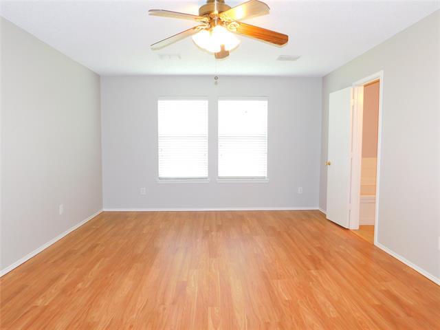 Building Photo - 1404 Wenatchee Dr
