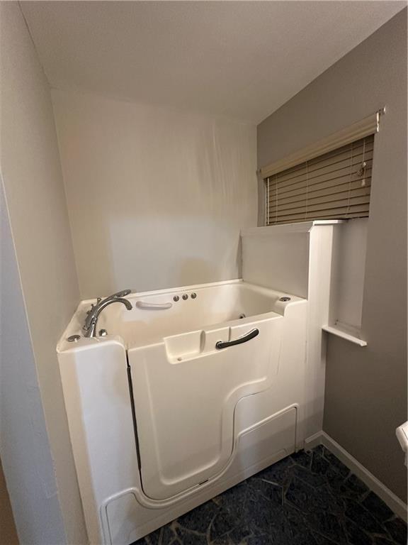 Building Photo - 6770 Biscayne