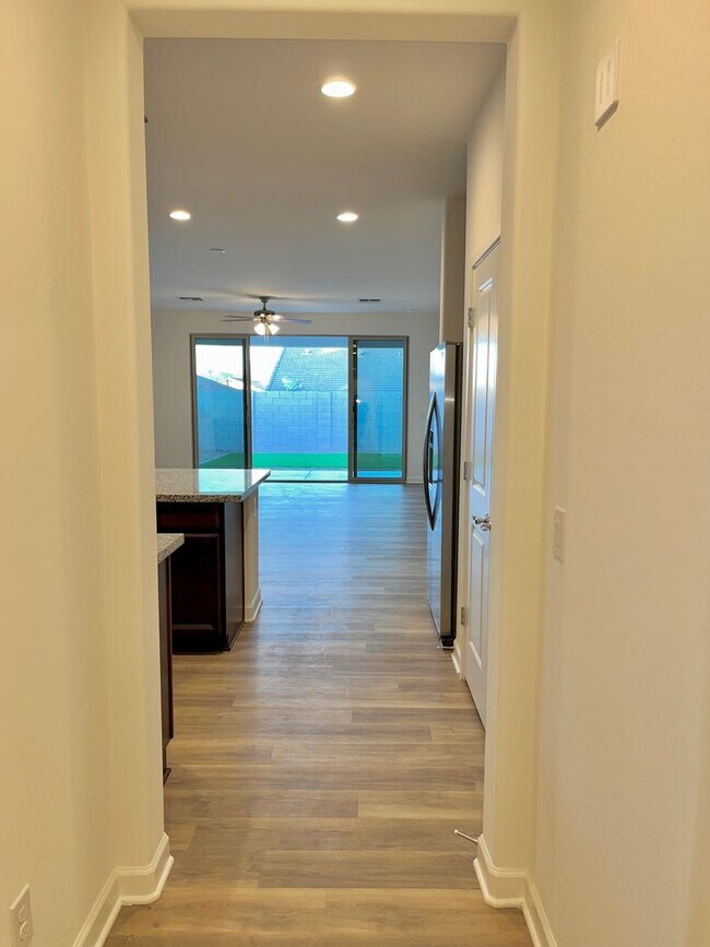Building Photo - Single level, 4Bedrooms/3Bath TollBrother ...
