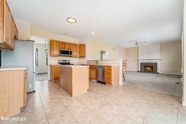 Building Photo - 34681 Giannetti Dr